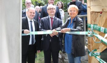 L'inauguration de la reconstruction d'un lavoir de Villecerf.