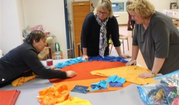 Atelier participatif pour la création d'un tapis à histoire pour les bibliothèques