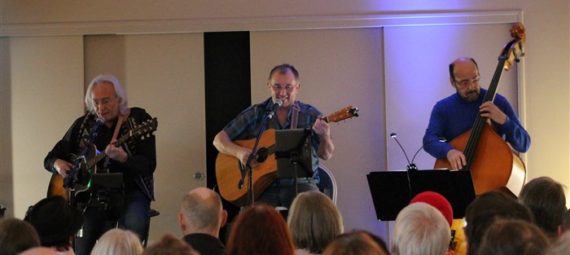 Jocelyn, Francis et les deux Gilles enchantent à Larchant