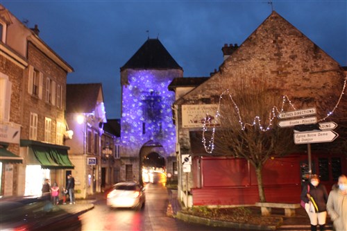 Porte de Bourgogne à Moret
