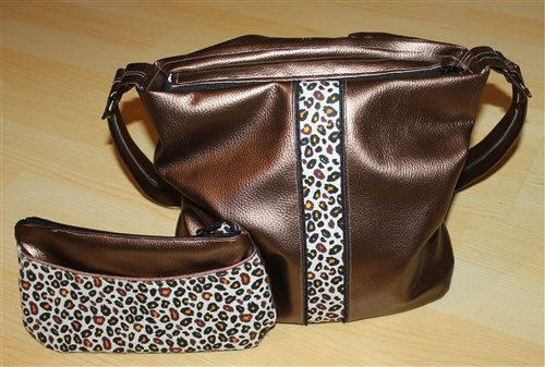 Sac et pochette, Christine